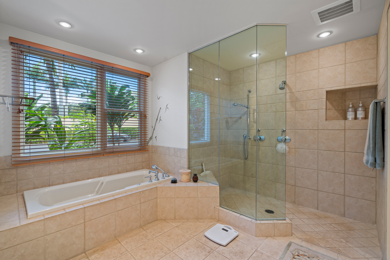Primary Suite: 