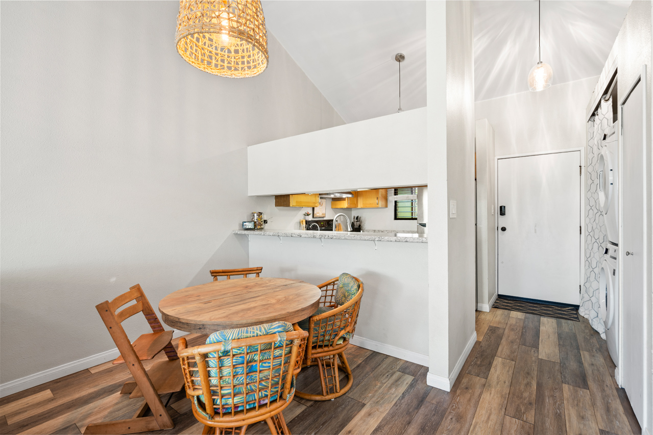 Dining area: 